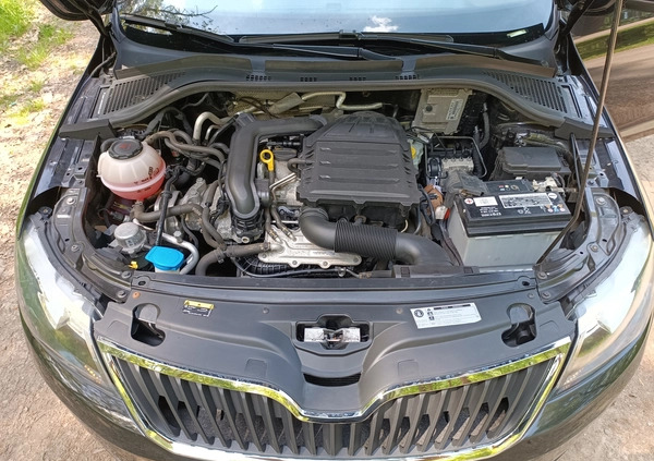 Skoda RAPID cena 38900 przebieg: 144000, rok produkcji 2019 z Koziegłowy małe 121